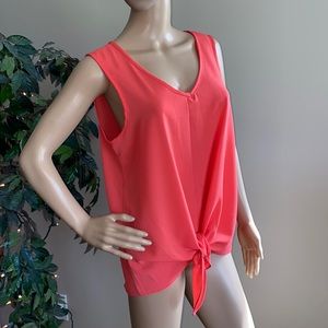Green Envelope Coral Blouse - Size Medium